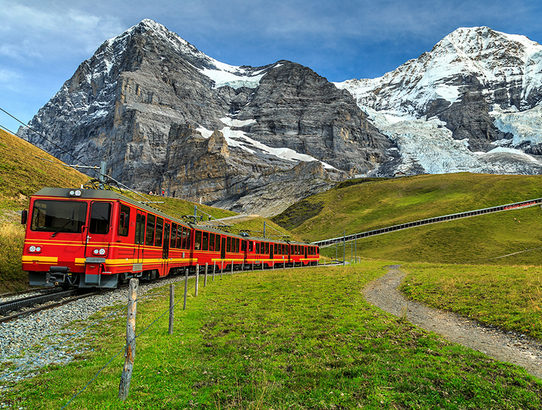 하이킹으로 만나는 스위스 알프스