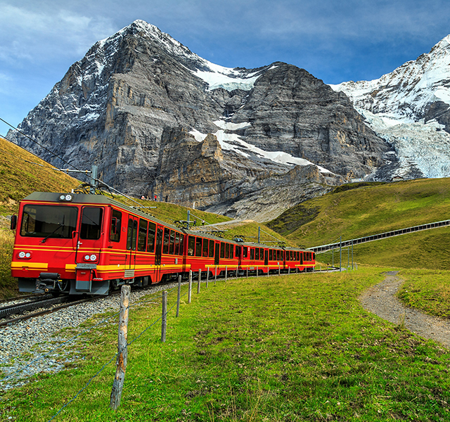 하이킹으로 만나는 스위스 알프스