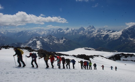 [유럽] 최고봉 엘브러즈(5,642m)등반 10일